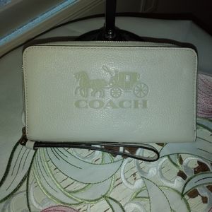 Coach white wallet Horse & Carriage